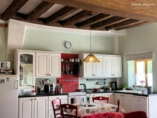Maison Ancienne de Caractère à Broc, Maine-et-Loire