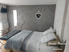 Maison de Charme (206 m2) 7 pièces VILLEBERNIER (49)