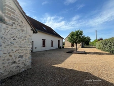Maison de Campagne (137 m2 - 7 pièces) NOYANT-VILLAGES (49)