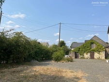 Maison Ancienne de Caractère à Broc, Maine-et-Loire