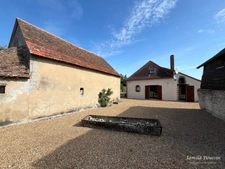 Maison de Campagne (137 m2 - 7 pièces) NOYANT-VILLAGES (49)
