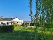 Maison de Charme (206 m2) 7 pièces VILLEBERNIER (49)