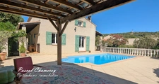 EYGUIÈRES | Grande maison provençale sur un terrain clos & arboré de 630 m² avec piscine et garage.