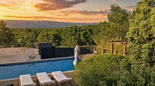 VERNÈGUES (13) | Magnifique maison de 190 m² avec gîte T3 en rez-de-chaussée 