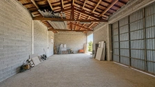 CARPENTRAS (84) | VIAGER - Maison de 215 m² habitables avec revenu locatif sur un terrain agricole de 7 175 m²