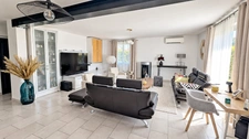 🏡 SALON-DE-PROVENCE (13) | Maison de plain pied de 115 m², 3 chambres, garage et extérieurs généreux
