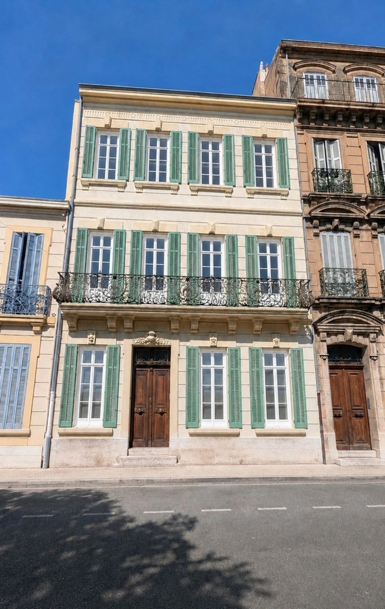 Bastide du XIXéme siècle avec annexe — 12
