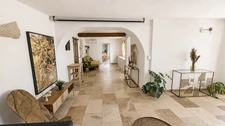 MÉRINDOL (84) | Magnifique propriété de 215 m² habitables (vendue meublée) avec 3 chambres d'hôtes