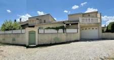 EYGUIÈRES | Au pied des Alpilles : belle maison familiale de 4 chambres sur un terrain de 630 m² avec piscine 