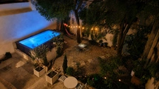 SALON-DE-PROVENCE (13) | Cœur de ville : maison de caractère de 10 pièces, 7 chambres avec jardin et piscine