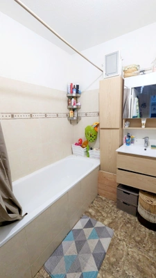 ISTRES | T3 en REZ-DE-JARDIN avec EXTERIEUR DE 76 m² et 2 STATIONNEMENTS
