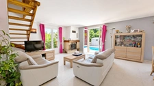 EYGUIÈRES (13) | Villa familiale de 165 m² avec piscine, 5 chambres, proche du centre village