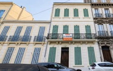 SALON-DE-PROVENCE (13) | Grande maison de maître de près de 300 m² habitables avec jardin et piscine (chauffée) en cœur de ville