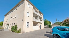 CAVAILLON | très beau T3 très chaleureux avec terrasse et magnifique vue + 1 garage