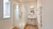 MÉRINDOL (84) | Propriété de 10 pièces, 6 chambres dont 3 chambres d'hôtes au calme absolu