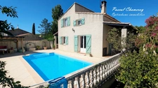 EYGUIÈRES | Maison familiale de 6/7 pièces sur un terrain clos & arboré de 630 m² avec piscine et garage