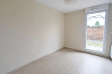 ISTRES | T3 en REZ-DE-JARDIN avec EXTERIEUR DE 76 m² et stationnement privatif