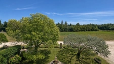 CARPENTRAS (84) | VIAGER - Maison de 215 m² habitables avec revenu locatif sur un terrain agricole de 7 175 m²