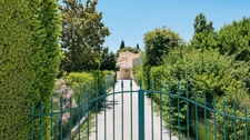 EYGUIÈRES (13) | Villa familiale de 165 m² avec piscine, 5 chambres, proche du centre village