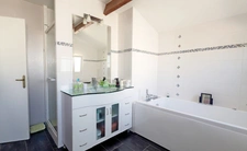 EYGUIÈRES (13) | Villa familiale de 165 m² avec piscine, 5 chambres, proche du centre village