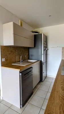 CAVAILLON | T3 de 61 m² avec terrasse couverte et stationnement privatif en résidence fermée