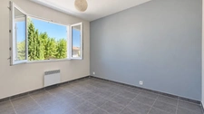 🏡 SALON-DE-PROVENCE (13) | maison de ville T5 (3 chambres) avec terrasses, jardin & garage fermé