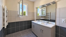 🏡 SALON-DE-PROVENCE (13) | maison de ville T5 (3 chambres) avec terrasses, jardin & garage fermé