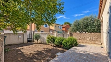 🏡 SALON-DE-PROVENCE (13) | maison de ville T5 (3 chambres) avec terrasses, jardin & garage fermé