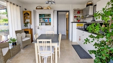 VERNÈGUES (13) | Maison de 190 m² avec T3 en rez-de-chaussée et magnifique vue sur le Lubéron