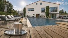 VERNÈGUES (13) | Maison de 190 m² avec T3 en rez-de-chaussée et magnifique vue sur le Lubéron