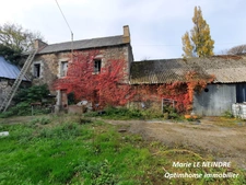 🌿 Opportunité Rare – Ancien Corps de Ferme en Pierre avec Dépendances sur plus de 1.8 Hectare 🌾