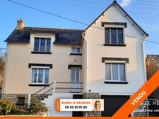 Charmante Maison à Vendre au Cœur du Bourg de Glomel 