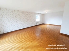 🏡 Coup de cœur assuré à Pontivy : Spacieuse maison familiale de 148 m² sur un grand terrain de 1 008 m² !