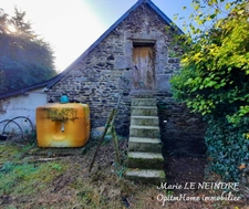 🏡 BELLE LONGÈRE EN PIERRE EN CAMPAGNE – BEAU POTENTIEL 