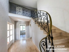 🏡 Coup de cœur assuré à Pontivy : Spacieuse maison familiale de 148 m² sur un grand terrain de 1 008 m² !