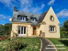 🏡 Coup de cœur assuré à Pontivy : Spacieuse maison familiale de 148 m² sur un grand terrain de 1 008 m² !