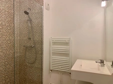 APPARTEMENT / MAISON Duplex Terrasse rez-de-jardin Parking sous-sol