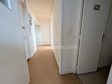 Ajustement de prix ! EXCLUSITÉ LE HAVRE A vendre Appartement avec trois chambres, cave et parking sécurisé !