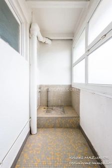 BAISSE DE PRIX Le Havre Appartement avec une chambre, une grande pièce de vie lumineuse, une cave et parking sécurisé !