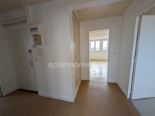 Ajustement de prix ! EXCLUSITÉ LE HAVRE A vendre Appartement avec trois chambres, cave et parking sécurisé !