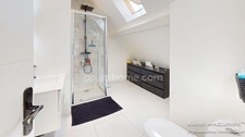 TRES BEL APPARTEMENT LUMINEUX AVEC 3 CHAMBRES, VUE DEGAGEE ET JARDIN COLLECTIF