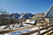 Dpt Alpes de Haute Provence (04), à vendre ALLOS Authentique Maison en pierres 350 m²  Belle Vue Montagnes 