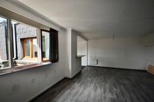 Dpt Seine Maritime (76), à vendre Proche Rouen Appartement 3 pièces 76 m² au 4ème et dernier étage, sud. Cave 