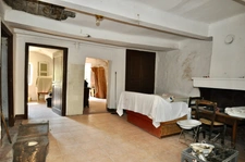 Dpt Alpes de Haute Provence (04), for sale near ANNOT 3-room apartment - crossing with terrace and cellars 