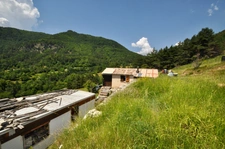 Dpt Alpes de Haute Provence (04), à vendre Proche ENTREVAUX Maison atypique sur 4 hectares, Vue panoramique
