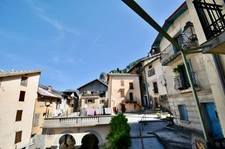 Alpes-Maritimes department (06), GUILLAUMES: Beautiful 4-room village house for sale, 70 m², terraces, cellars, view 