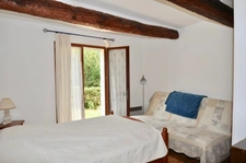 Dpt Alpes de Haute Provence (04), à vendre CASTELLANE maison 5 pièces - 143 m² - Terrain de 1143 m² - Plain pied