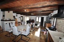 Dpt Alpes de Haute Provence (04), à vendre ALLOS Maison en pierres 3/4 pièces, terrasse et caves. Vue montagnes