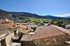 Dpt Alpes de Haute Provence (04), à vendre Proche ANNOT Appartement de charme 82 m² 6 pièces Balcon Vue Montagnes 