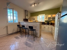 Propriete à vendre 10 pièces Proche de VELINES (24)